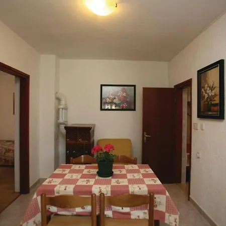 Apartament 4 Person Labin Kapelica