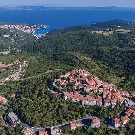 アパート Awesome In Labin With Wifi Raša