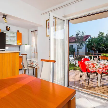 4 Person Labin Kapelica Apartament Raša