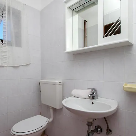 Apartment Awesome In Labin With Wifi Raša